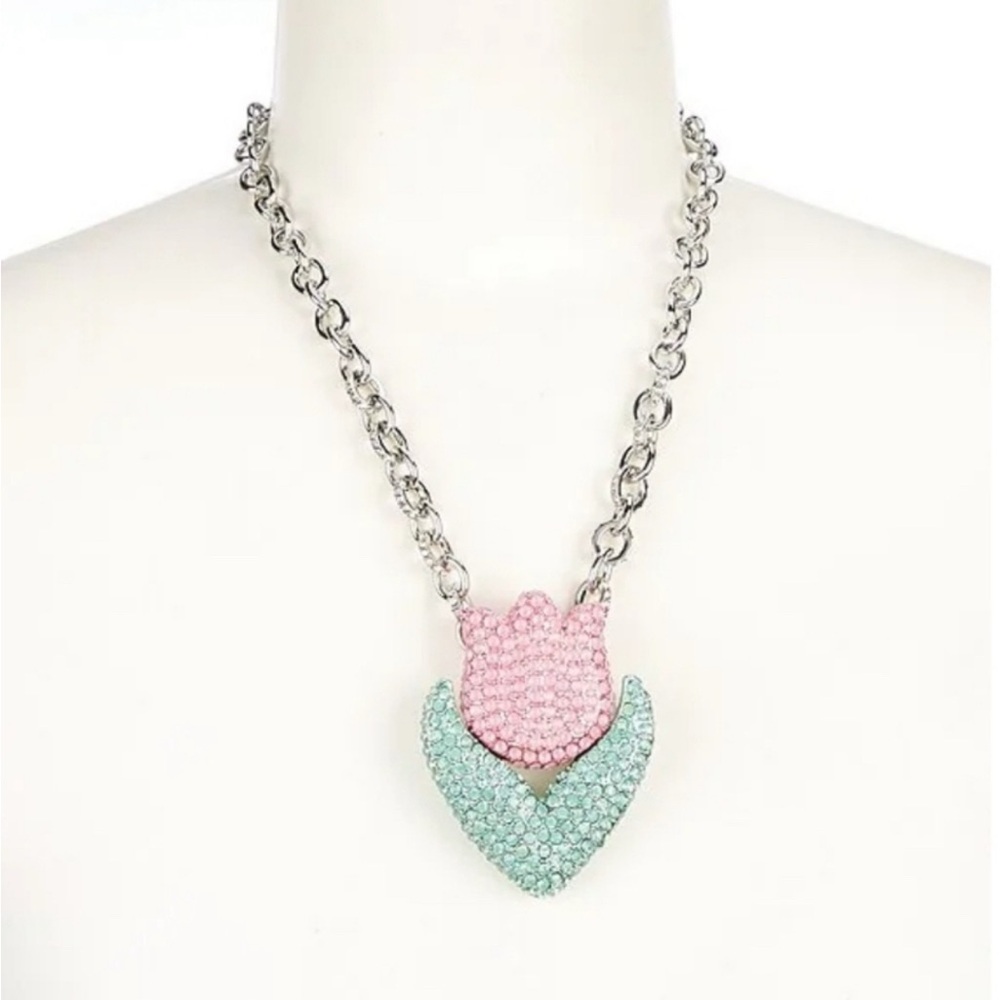 🌷 BETSEY JOHNSON HOP TO IT Tulip pendant statement necklace$Tulip Stud Earrings - Picture 3 of 11